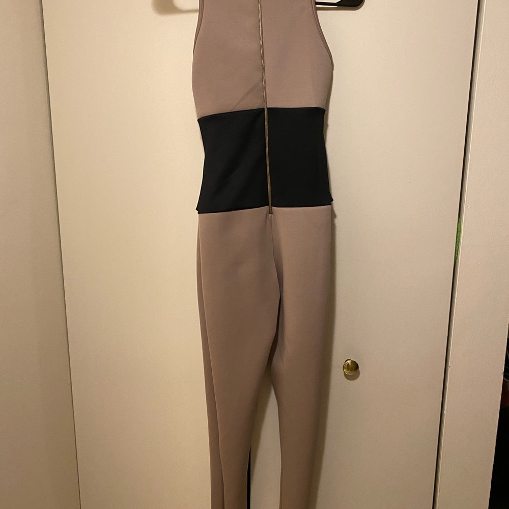 Jumpsuit with belt detail - Picture 2 of 2